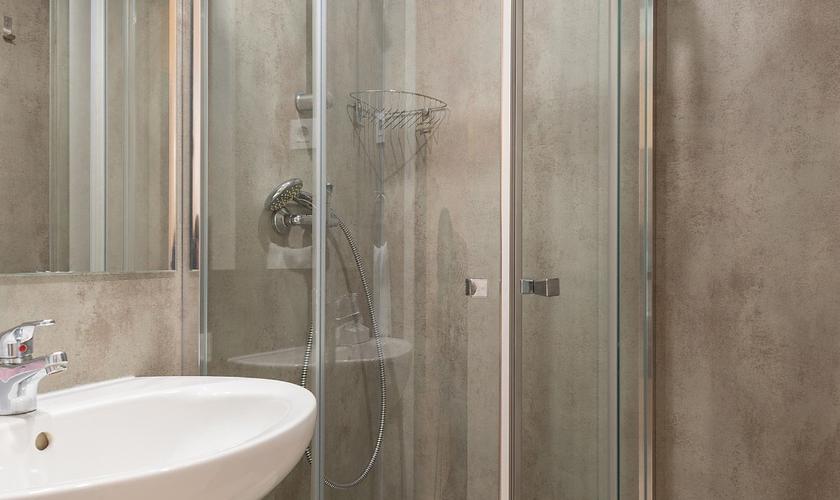 Junior Suite Apartment (1 - 5 people) Apartamentos Recoletos Madrid Junior Suite Apartment (1 - 5 people) Apartamentos Recoletos Madrid